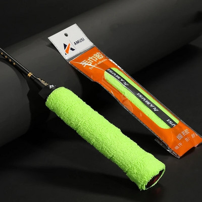 Rachetă de tenis de înaltă calitate pentru badminton.