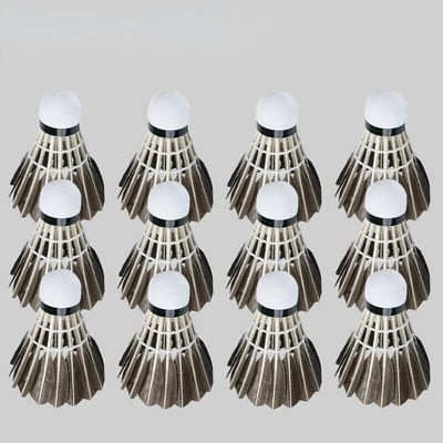Mingea de antrenament rezistentă la vânt pentru competiție cu pene de gâscă albă și neagră de badminton este rezistentă la lovire și nu putrezește ușor