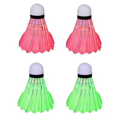 4 tk Dark Night värviline LED sulgpall Shuttlecock Birdies valgustussulg