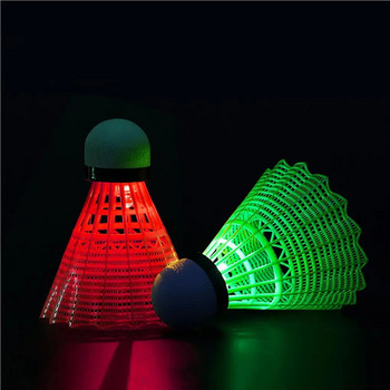 4 части Светещи топки за бадминтон Спортни принадлежности LED волани червени