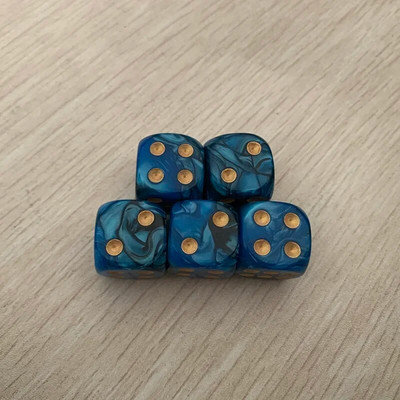 5 kom/set Dodatak za društvene igre puzzle s kockicama u dvije boje, smiješne kockice sa 6 strana, 16 mm