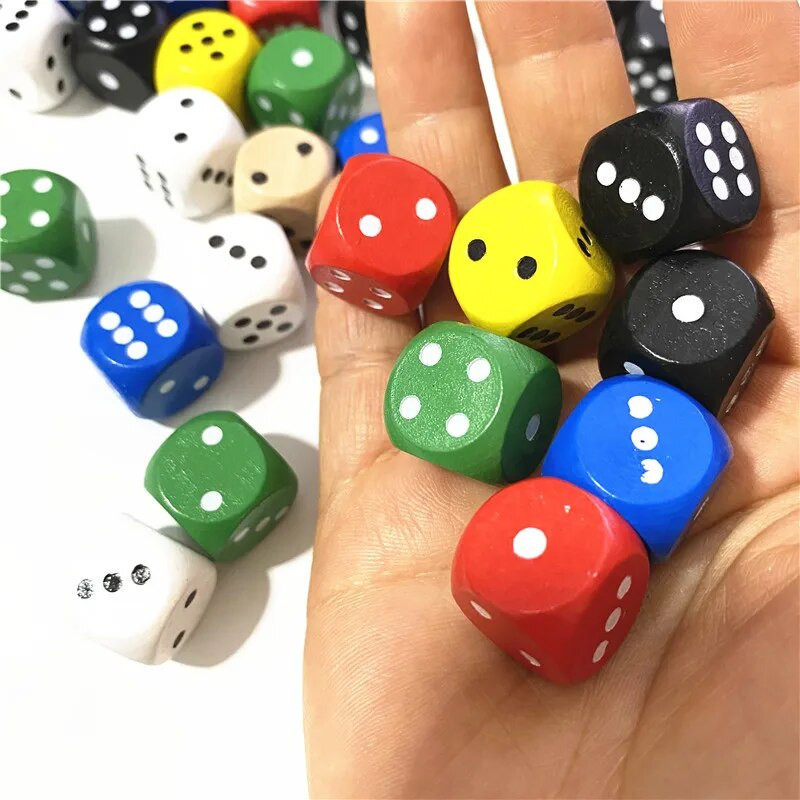 10 komada drvenih kockica D6 kockica sa 16 mm digitalnim brojem ili točkastim kockicama okruglog kuta za dječje igračke Društvene igre