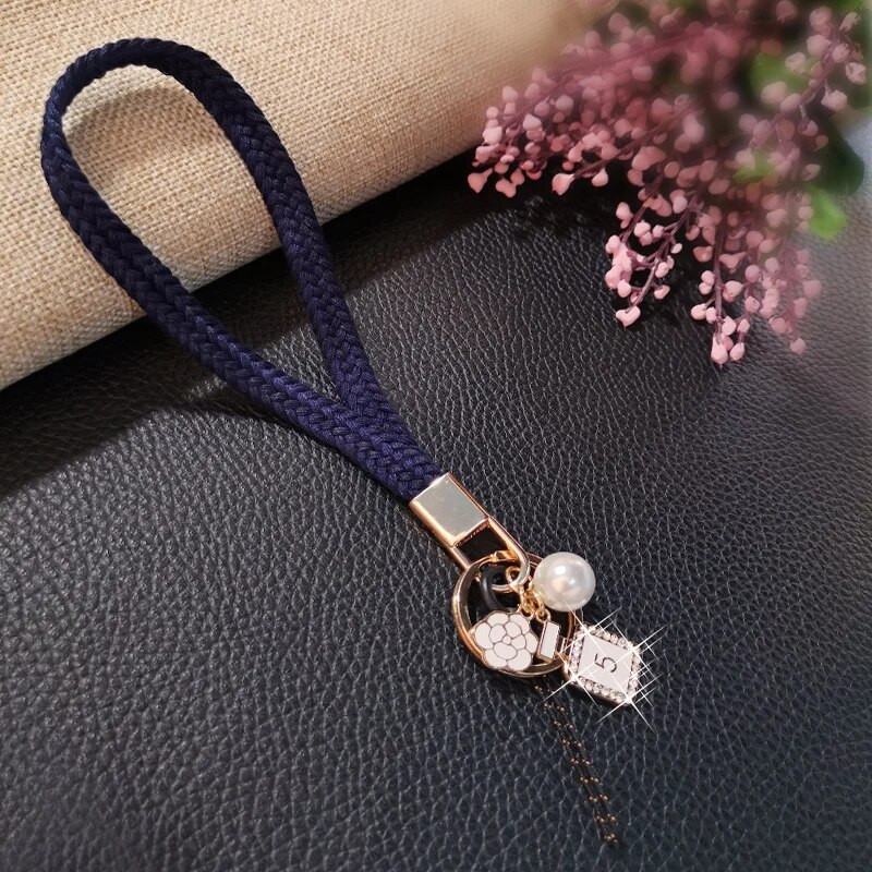 Huawei mobilā tālruņa aukla īsa iPhone 13, ar rokām austa maza smaržu kulons Xiaomi Samsung Oppo mobilā tālruņa kameras atslēgu ķēde