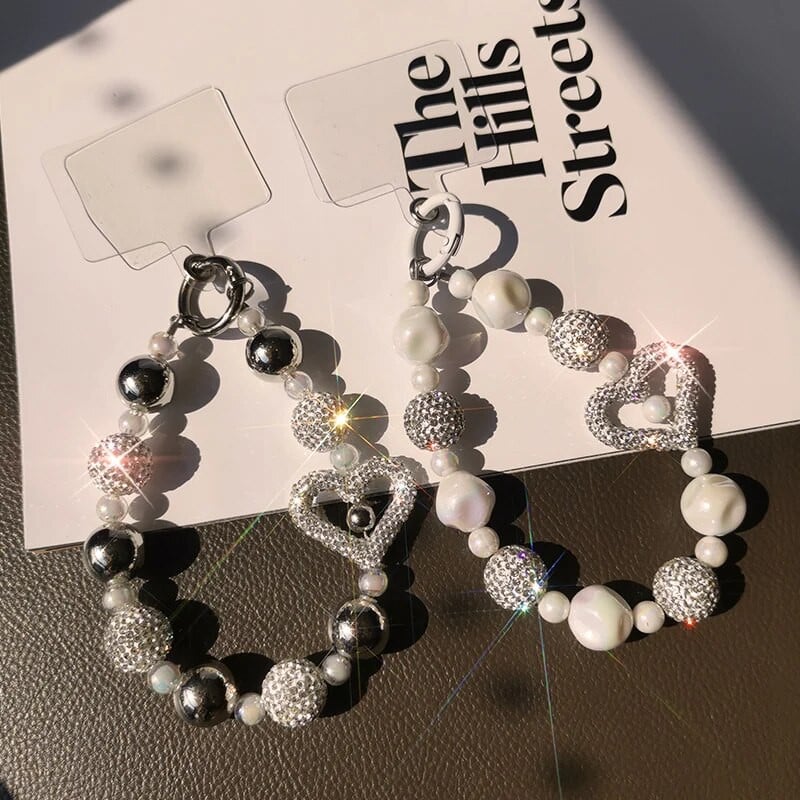 Mobilā tālruņa virves plaukstas locītavas īsa ūdens dimanta bumbiņa, kas ir izdobta Love Pilna dimanta lodīšu kulons universāla siksna pret zudumu