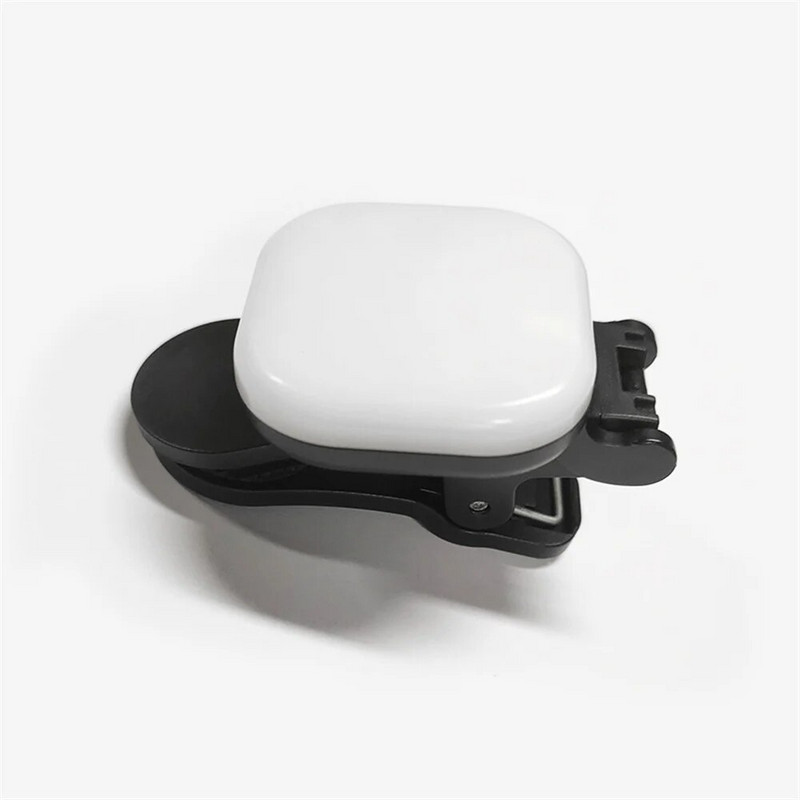 Net Red Live Mobiiltelefon Iseavaja Mini valgusvalgusti Väike mugav ruudukujuline ilu Naha noorendamine Selfie täitevalgusti