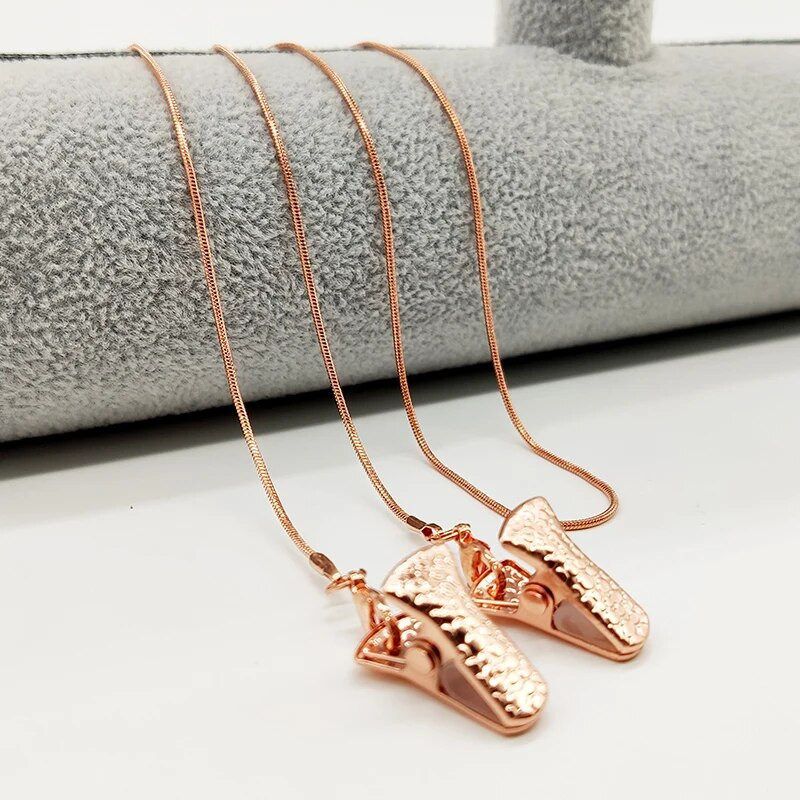 Brilles Ķēdes Maska Piekarināma Virve Čūskas ķēde ar gala klipsi Polsterējums Saulesbrilles Aksesuārs