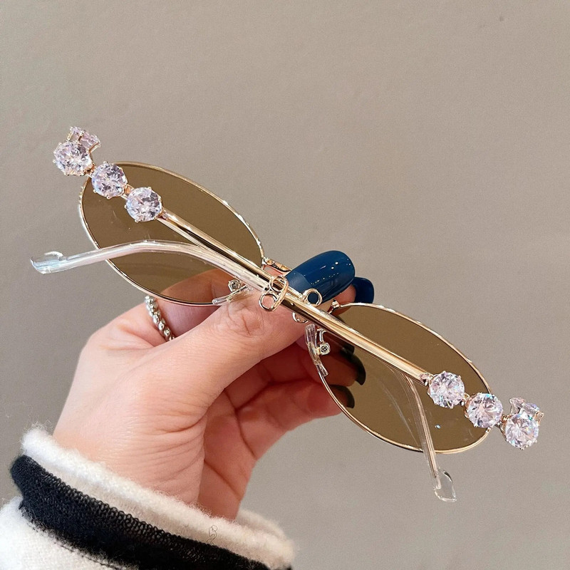 Ovālas krāsas Rhinestone Jaunas saulesbrilles Bling briļļu rāmji Caurspīdīgs lēca Mazs apaļš sieviešu vīriešu metāla retro dimanta ietvars brilles