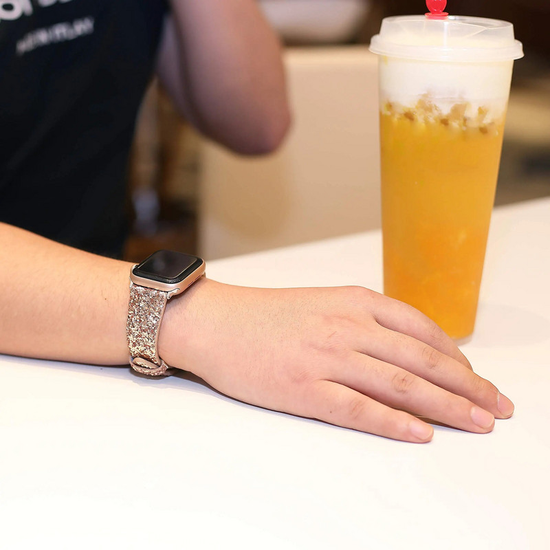 Kožni remen za Apple Watch Band Ultra 49 mm 38 mm 40 mm Žene 42 mm 44 mm 41 mm 45 mm Svjetlucava narukvica i Watch Series 7 8 6 5 4 3 2