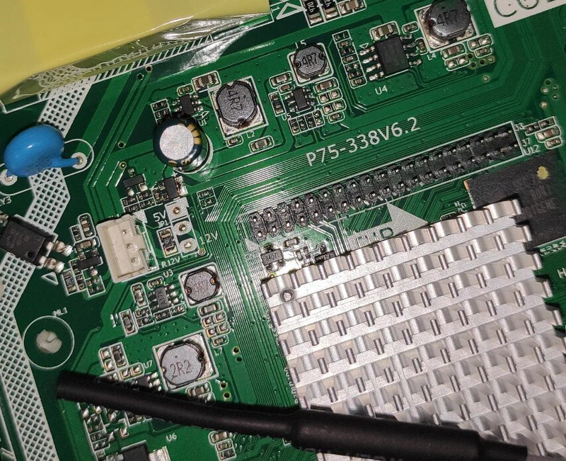Bezmaksas sūtīšana! P75-338V6.2 Trīs vienā televizora mātesplate 74-82v 300ma 50w darbojas labi