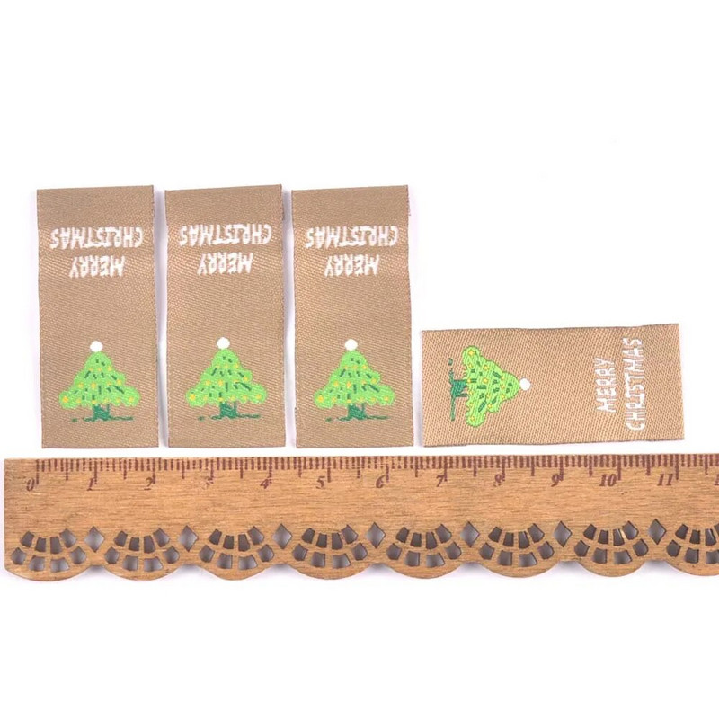 50 gab. Ziemassvētku vecīša/sniegavīra/ziemassvētku eglītes uzlīmes šūšanai. Piederumi Bērnu apģērbs DIY Amatniecība Roku darbs Apģērbi Materiāli Ziemassvētku birkas