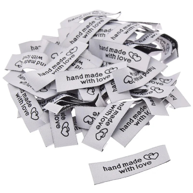 50 tk/pakk käsitsi valmistatud armastuskirjaga pestavad riidest sildid isetegemiseks õmblustarvikute jaoks Naiste riidekottide kaunistus