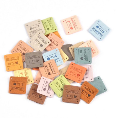 20Gb 2,5cm jauktas krāsas mini kvadrāts "Roku darbs ar mīlestību" Reljefa etiķetes Šūšanai Apģērbi Amatniecība Aksesuāri DIY Somas Cepures Tag