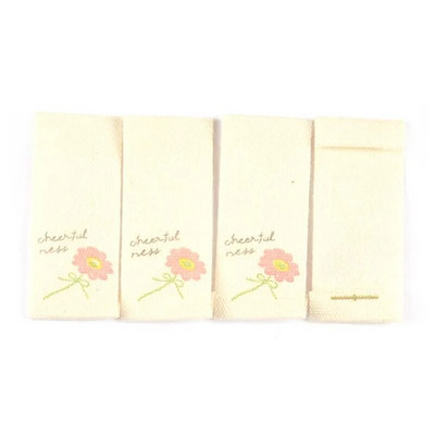 50 τμχ/παρτίδα Ετικέτες Πολύχρωμα Λουλούδια Έντυπη υφασμάτινη ετικέτα Ράψιμο Ρούχα Flag Παπούτσια Ρούχα DIY Αξεσουάρ χειροποίητων χειροτεχνιών C2887