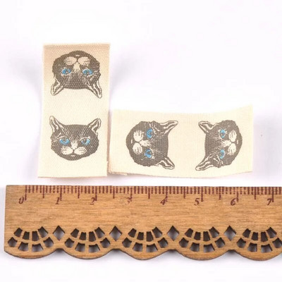 ανάμεικτα 50 τμχ Ζώο εμπριμέ μπεζ βαμβακερή υφασμένη ετικέτα για ετικέτες φροντίδας ρούχων Παπούτσια κινουμένων σχεδίων Τσάντες που πλένονται Ετικέτες ενδυμάτων CP2244