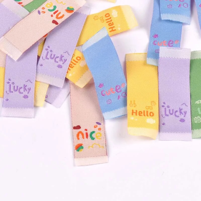 Noroc/Drăguț/Etichete imprimate pentru bricolaj Accesorii de cusut Îmbrăcăminte țesătură Pantofi Geantă Etichetă pentru haine Artizanat manual 50 buc 1,5x4cm