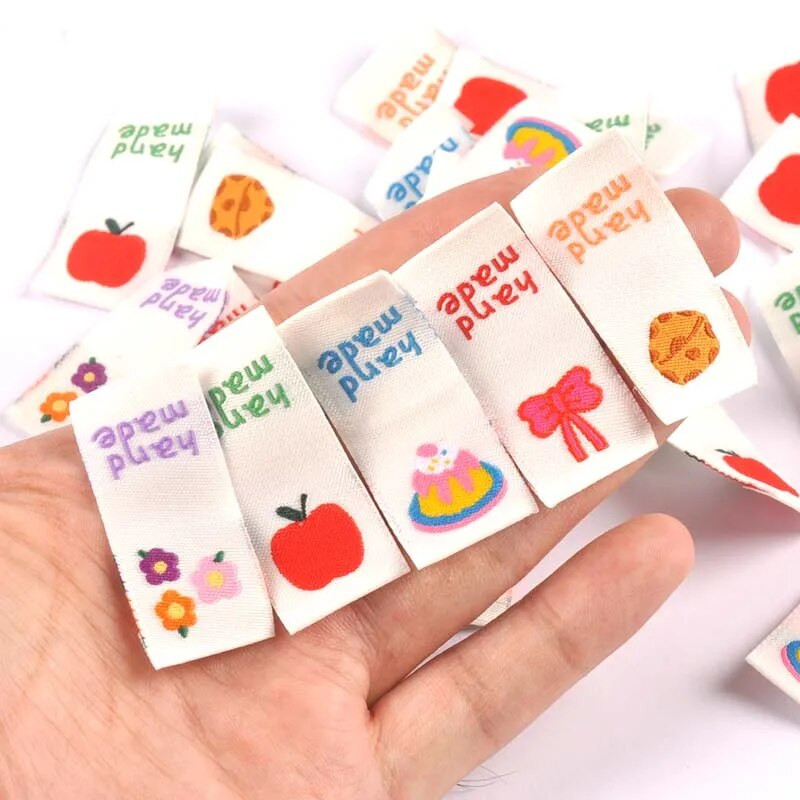 50 τμχ Ετικέτες Macaron Color Castle/Balloon/Love Ebroidery για τσάντες ρούχων Αξεσουάρ ραπτικής Χειροποίητα προμήθειες ενδυμάτων Ετικέτες