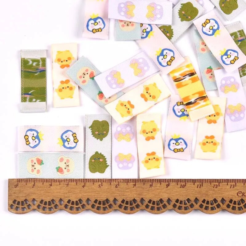 50gab. jauktas karikatūras dzīvnieki Izšūšanas uzlīmes apģērba šūšanai ar rokām darināti aksesuāri apģērbi kopšanas somiņas Birkas DIY Amatniecības piederumi