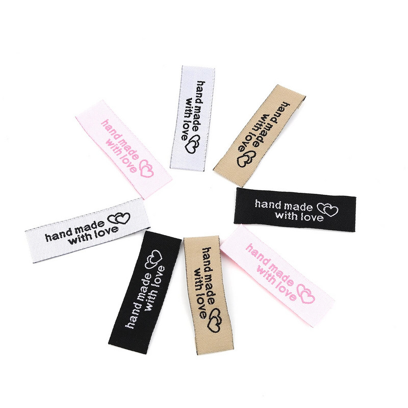 50 tk Käsitsi valmistatud tikitud sildid Sildid Polüester käsitsi valmistatud armastusega silt DIY jaoks mütsikorv Salli silt Rõivaste õmblemise tarvikud