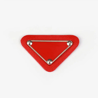 2 buc. Etichete triunghiulare din piele PU Etichetă pentru îmbrăcăminte Etichetă în relief Etichetă lucrată manual pentru genți DIY Cusut îmbrăcăminte Rucsac Accesorii pantofi