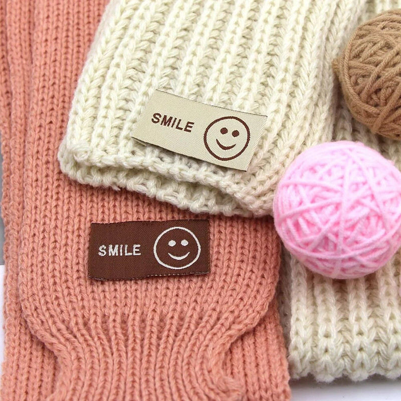 50τμχ Ετικέτες ρούχων Big Smile Πολύχρωμες χειροποίητες ετικέτες για ρούχα Ράψτε χειροτεχνίες Βαμβακερά χειροποίητα DIY Κασκόλ Καπέλα Τσάντες 47x25mm