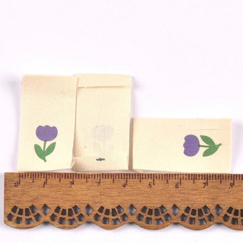 50 бр. Смесени анимационни цветя, ръчно изработени тъкани етикети за етикети за грижа за дрехите, обувки, чанти, етикети за дрехи 40x20 mm CP3616