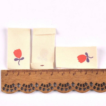 50 бр. Смесени анимационни цветя, ръчно изработени тъкани етикети за етикети за грижа за дрехите, обувки, чанти, етикети за дрехи 40x20 mm CP3616