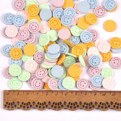 50 buc. Etichete rotunde în relief cu mini zâmbet, pentru bricolaj, articole de cusut, genți lucrate manual, pălării, accesorii, etichete pentru îmbrăcăminte pentru copii C3528