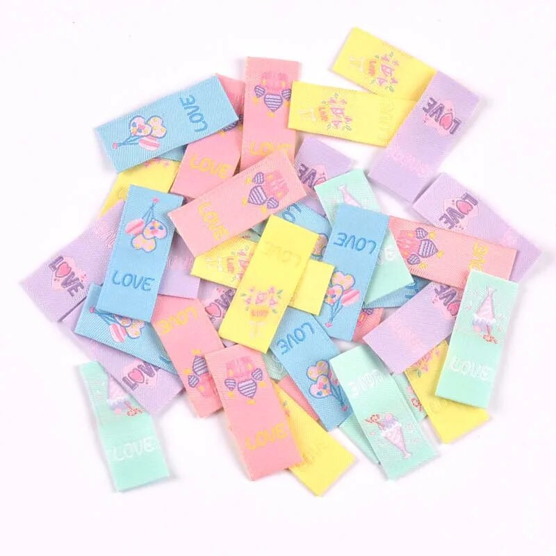 Armastuse õhupalli muster 50 tk Käsitsi valmistatud kootud etikett rõivastele sallsildid kingad kotid rõivasildid 15x40 mm CP3501