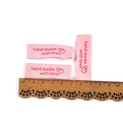 50 buc/lot 5x1,6 cm Inimă Litere Etichete Brodate haine Genți Accesorii de cusut Artizanat DIY Etichete pentru îmbrăcăminte Materiale lucrate manual