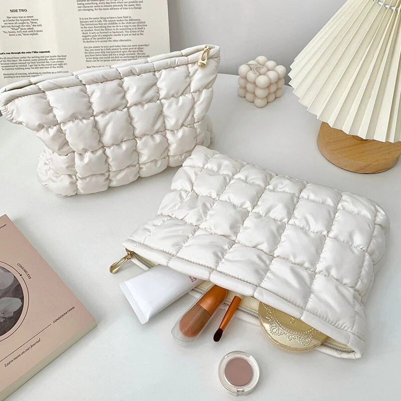 Γυναικεία τσάντα καλλυντικών λουλουδιών μεγάλης χωρητικότητας Πορτοφόλι μακιγιάζ Ταξιδιωτικές τσάντες αποθήκευσης Καπιτονέ βαμβακερές τσάντες χειρός Τουαλέτα Organizer