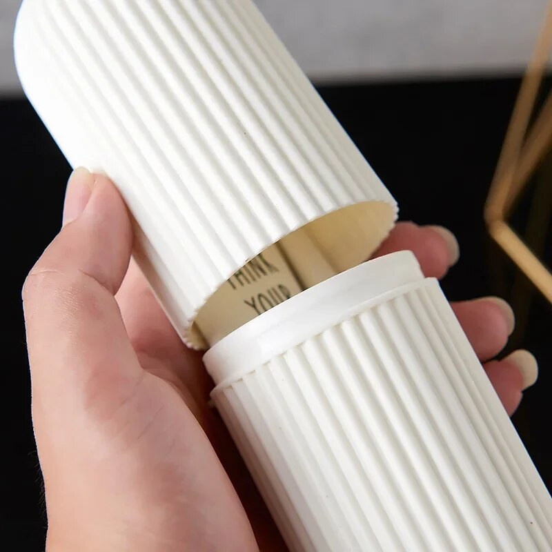 eTya Simple Fashion Κάλυμμα οδοντόβουρτσας Ταξιδίου Προστασία κουτιού πλυσίματος Τσάντα μακιγιάζ Γυναικεία Ανδρικά προϊόντα περιποίησης Θήκη αποθήκευσης Αδιάβροχη θήκη