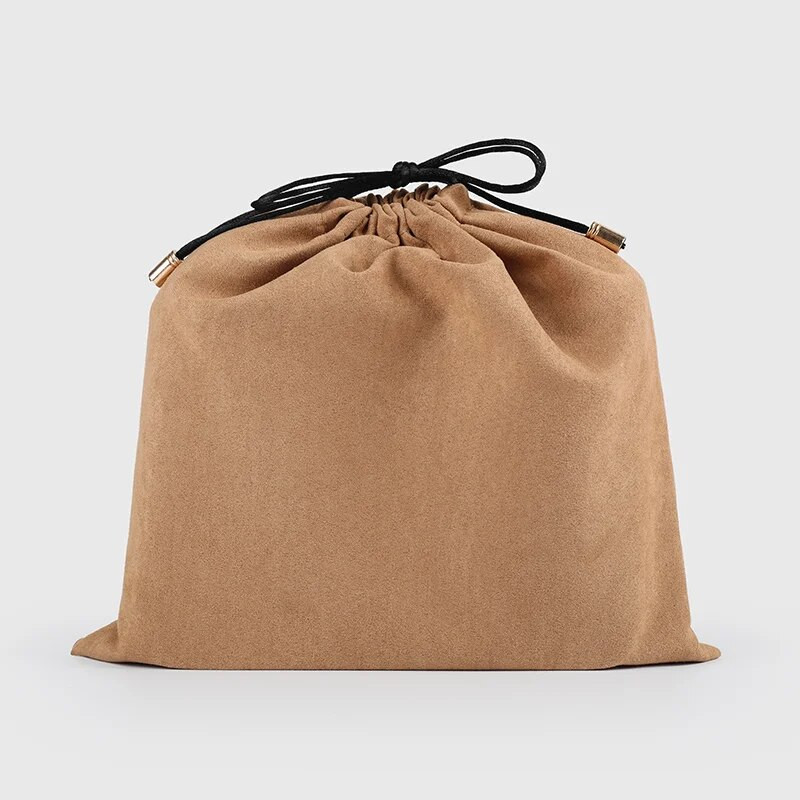 Rokassomu zamšādas putekļu pārklājuma auduma aukliņu somas ar PE plēvi, caurspīdīgu logu, sieviešu luksusa naudas maka aizsargs