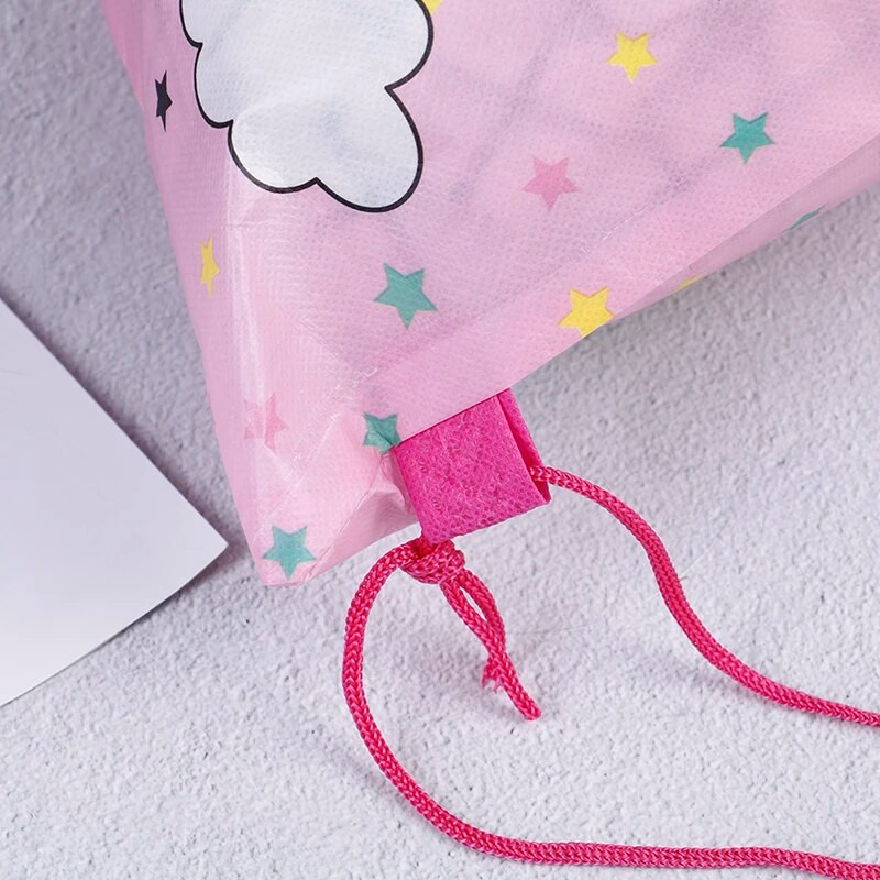 Bērnu neausta soma, mugursoma Ceļojumu skolas soma, dekorēta ar aukliņu dāvanu maisiņu