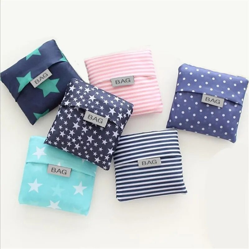 Pārnēsājams atkārtoti lietojams iepirkumu maisiņš Saldi svītraini punkti Lielas ietilpības pārtikas preču maisiņš Eko somas salokāmas uzglabāšanas ērtas rokassomas