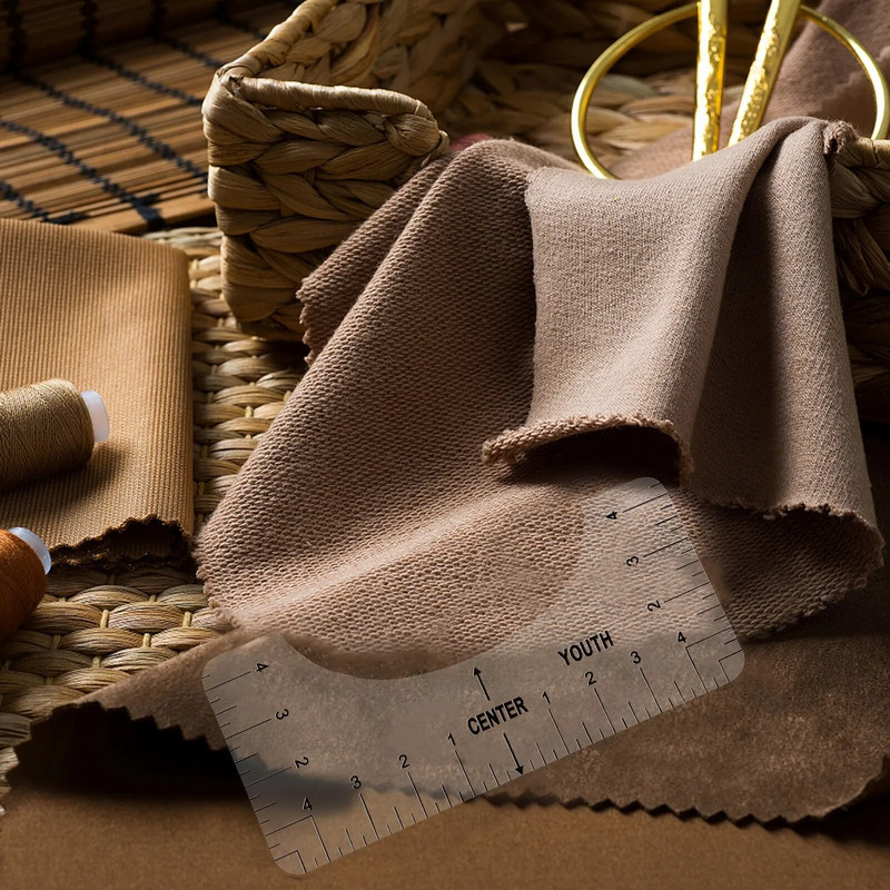 4GAB T-kreklu izlīdzināšanas lineāls, lai vadītu T-kreklu dizaina modes lineālus ar izmēru tabulu.