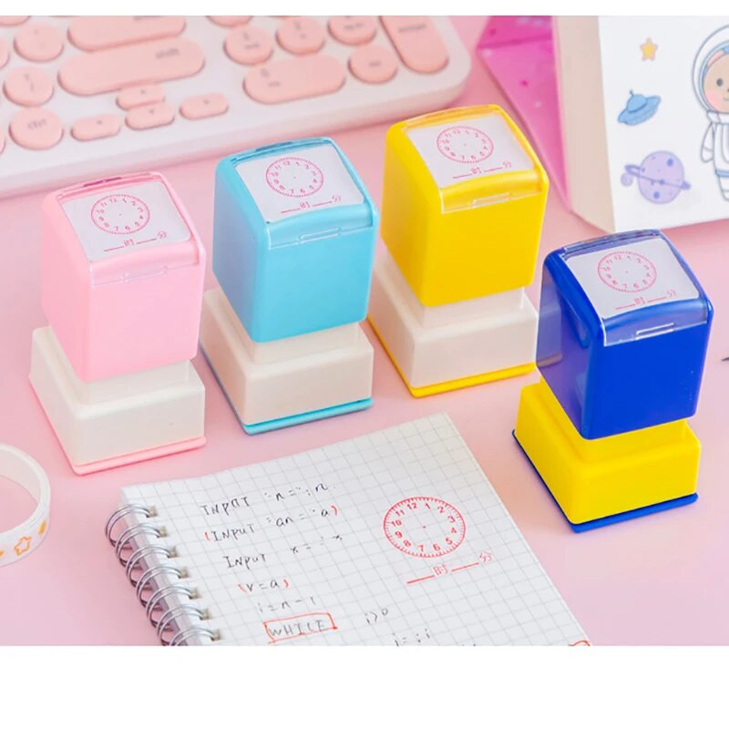 1 gab. Pulksteņa mācību zīmogi bērniem Mācību instruments Ballīte Iedrošiniet un apbalvojiet Rotaļlietas un apbalvojiet ar dārgumu balvas klases dāvana