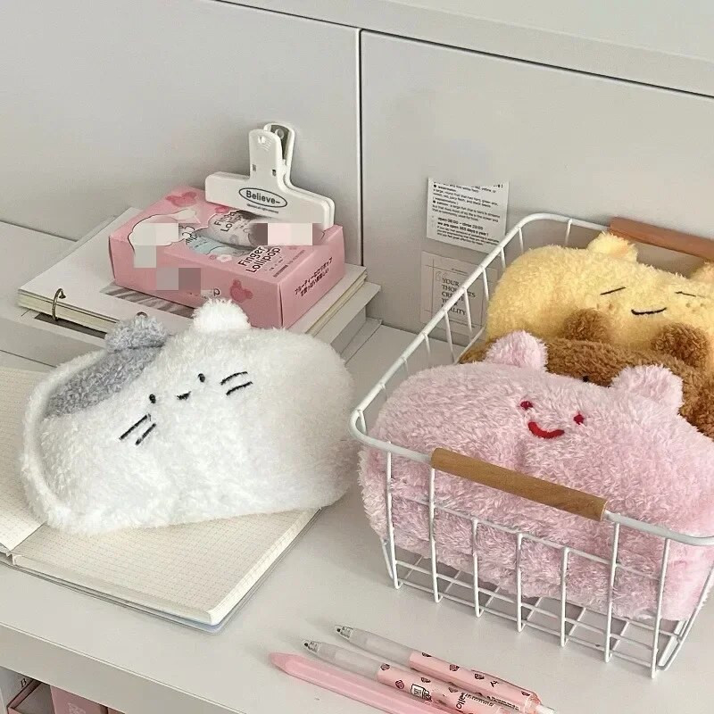 Χειμερινή βελούδινη μολυβοθήκη Fashion Kawaii Cartoon Animal Pencil Bag Τσάντα αποθήκευσης χαρτικών υψηλής χωρητικότητας Χαριτωμένος Organizer λευκώματος