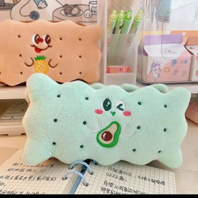 Noutate amuzantă, cutie de creion pentru biscuiți, cutie de creion, de pluș de mare capacitate, rechizite școlare drăguțe pentru elevi de desene animate