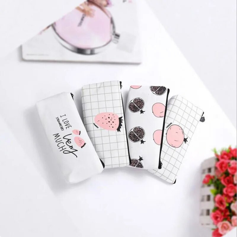 Värske armas puuviljalõuendist pliiatsitase maasika granaatõuna lukuga pliiatsikarp Suure mahutavusega koolitarbed õpilaste kirjatarbed