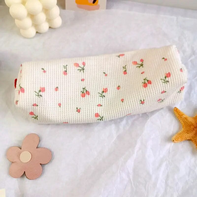 Kawaii ziedu svaiga stila zīmuļu soma, mazi ziedi, zīmuļi