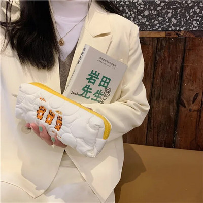 Penālis Izšūšana Penālis Tiger Kawaii Estuche Estojo Escolar Kancelejas preces jauks maisiņš Pochita uzglabāšanas soma Trousse Scolaire