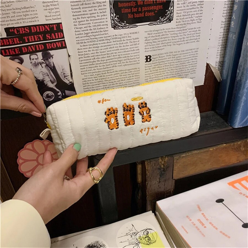 Penālis Izšūšana Penālis Tiger Kawaii Estuche Estojo Escolar Kancelejas preces jauks maisiņš Pochita uzglabāšanas soma Trousse Scolaire