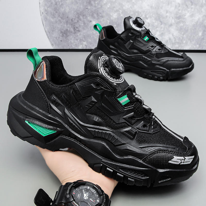 Laisvalaikiai sportbačiai grubiu padu – įvairių modelių