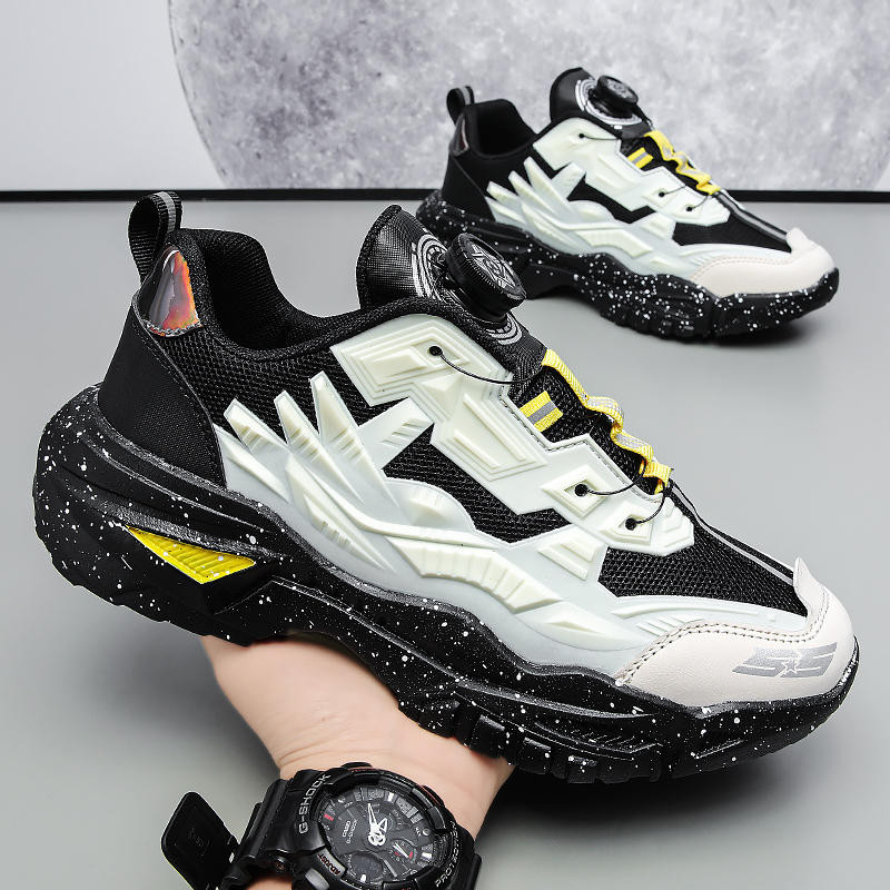 Laisvalaikiai sportbačiai grubiu padu – įvairių modelių