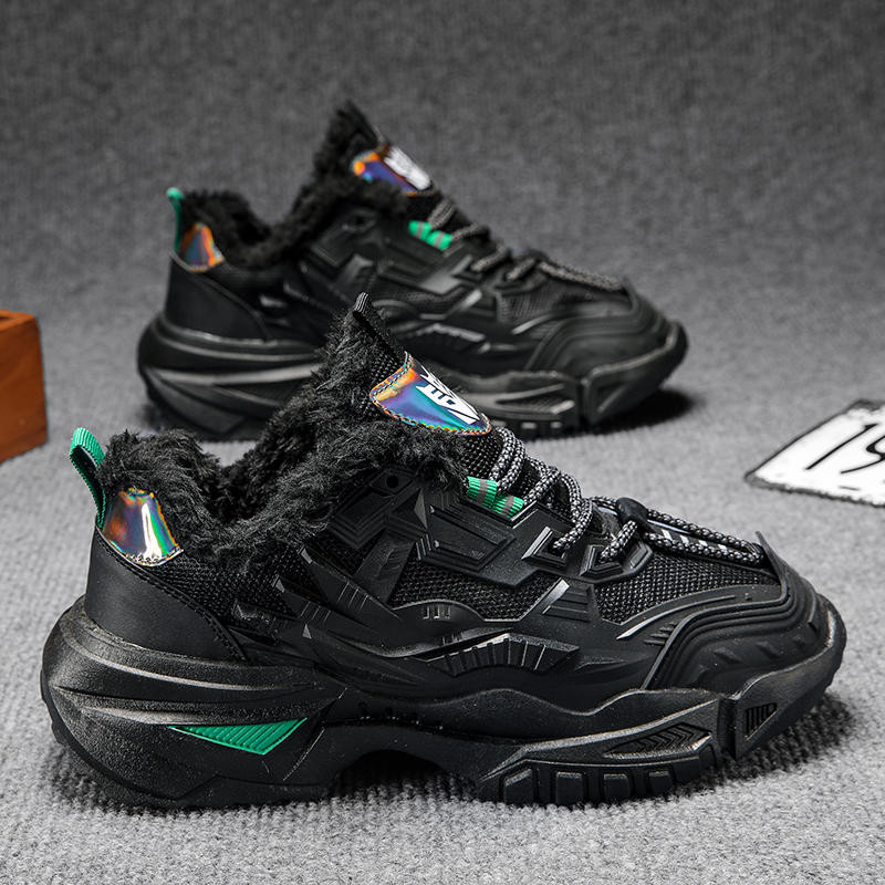 Laisvalaikiai sportbačiai grubiu padu – įvairių modelių