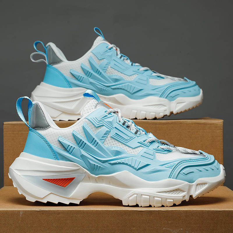 Laisvalaikiai sportbačiai grubiu padu – įvairių modelių