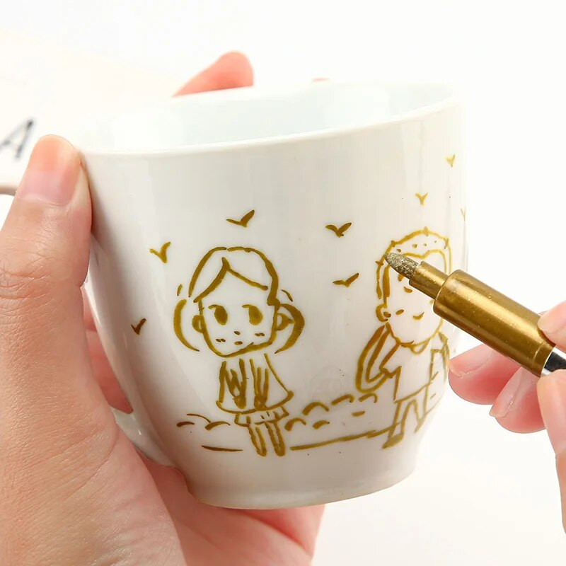 1 gab. Krāsu pildspalva, ūdensnecaurlaidīga, pastāvīgā krāsu marķiera pildspalva Zelta/sudraba 1,5 mm amatniecības pildspalva Studentu kancelejas piederumu mākslas piederumi