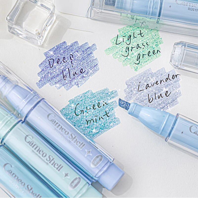 4 subtilių spalvų metalinių blizgučių paryškintuvų rinkinys su kaltų antgaliais, lanksčiu linijos pločiu ir nedėmėtu vandens pagrindu pagamintu rašalu