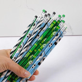 24 gab. Futbola tematiskā ballīšu gleznošana, rakstīšana HB zīmuļi bērniem zēnu dzimšanas dienas ballītei, dāvana atpakaļ uz skolu Pinata pildvielas