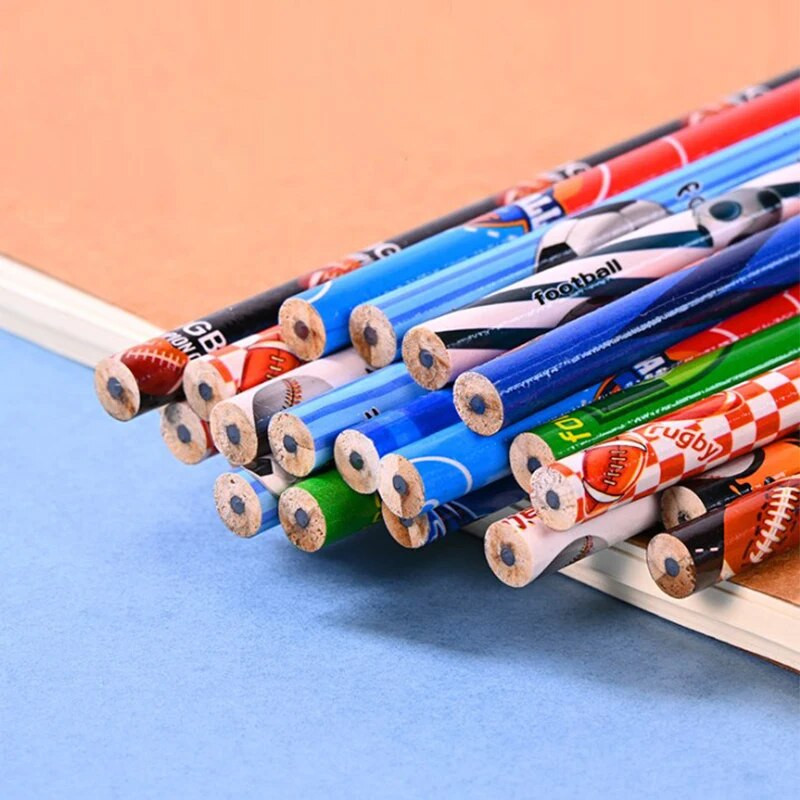 12 tk. Jalgpalliteemaline peomaal, kirjutamine HB pliiatsid lastele poiste sünnipäevapeo soodustused tagasi kooli kingitus Pinata täitematerjalid